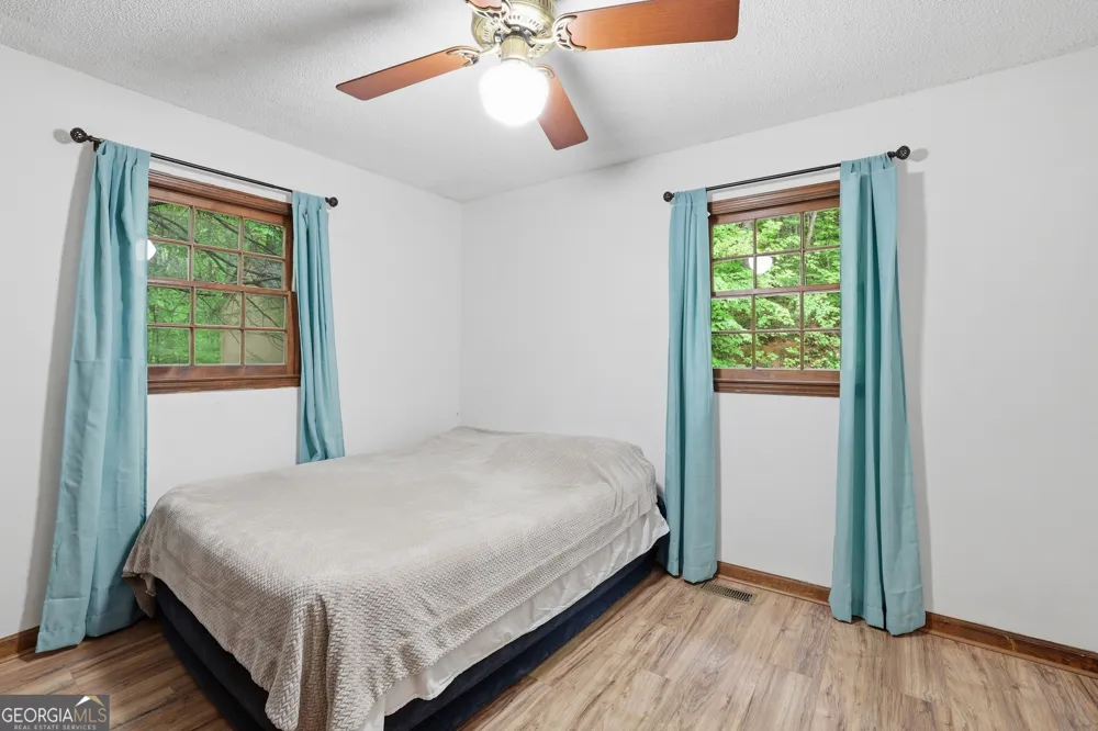 15 Mississippi LN Tiger, GA 30576