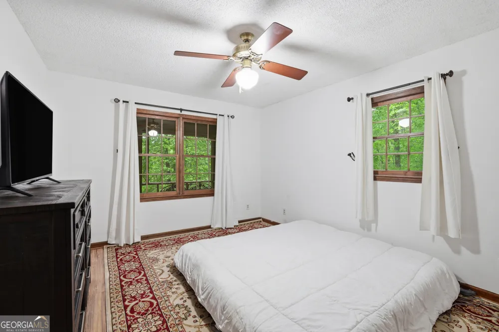 15 Mississippi LN Tiger, GA 30576