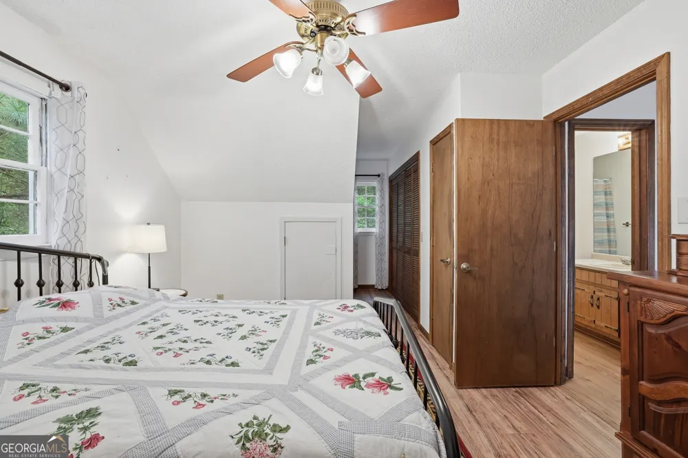 15 Mississippi LN Tiger, GA 30576