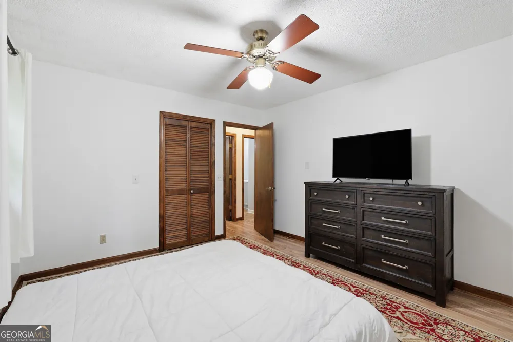 15 Mississippi LN Tiger, GA 30576