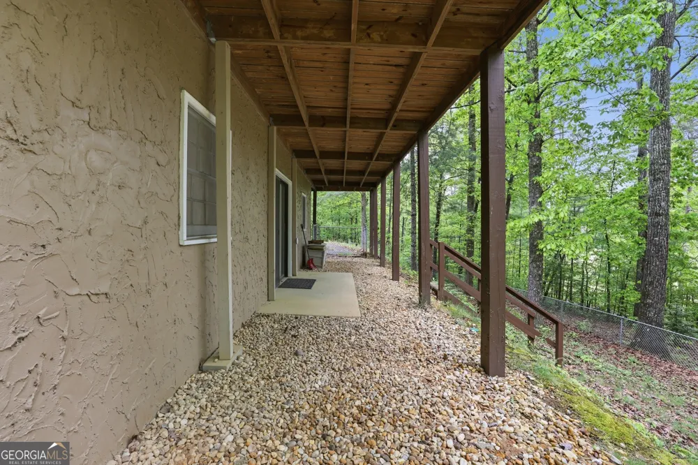 15 Mississippi LN Tiger, GA 30576