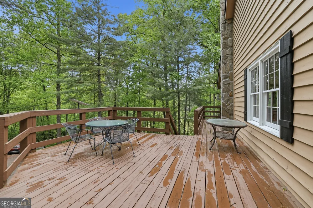 15 Mississippi LN Tiger, GA 30576