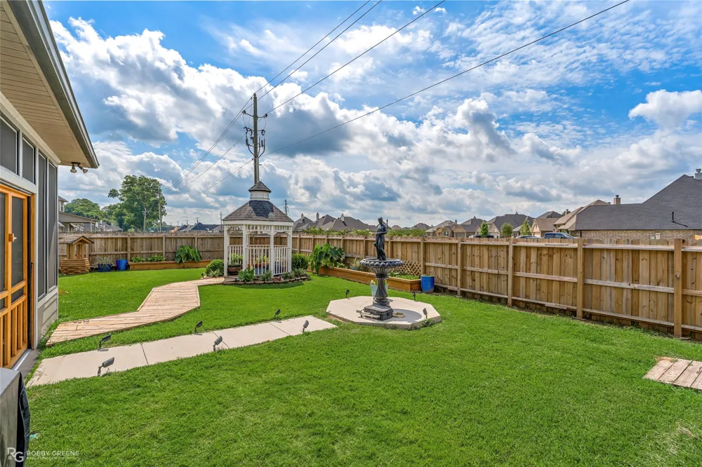 192 Cullom Drive Bossier City, LA 71112