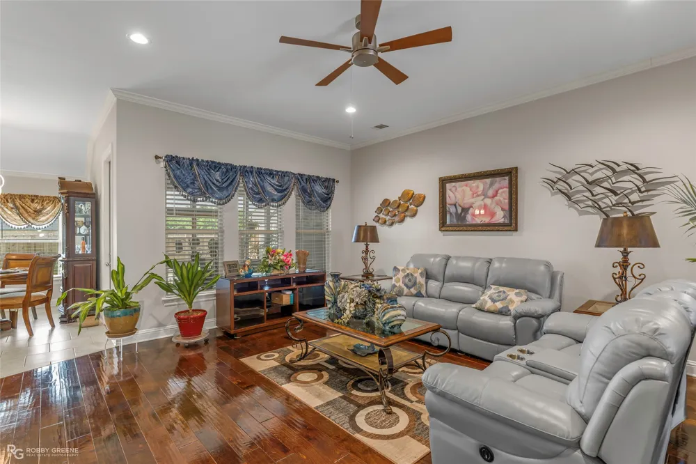 192 Cullom Drive Bossier City, LA 71112