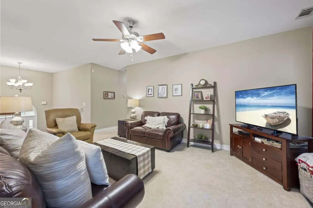 1176 Kimberly CIR Hull, GA 30646