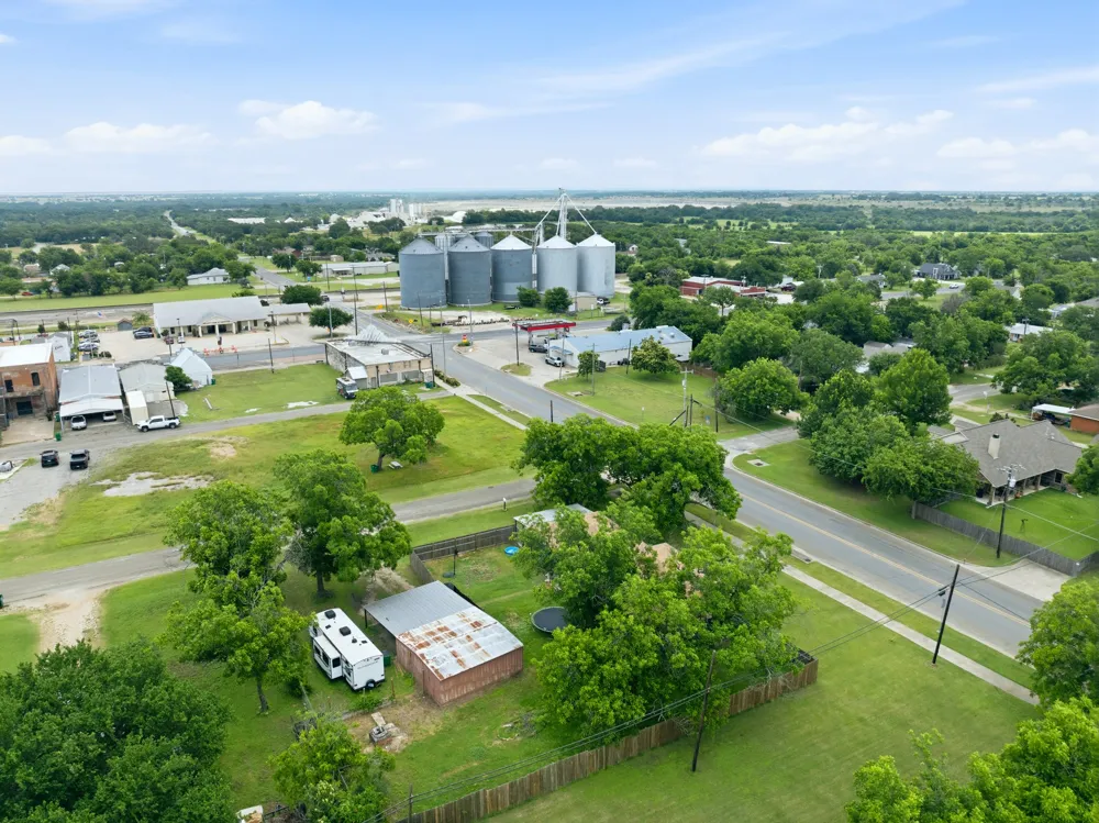 9338 5th Street Crawford, TX 76638