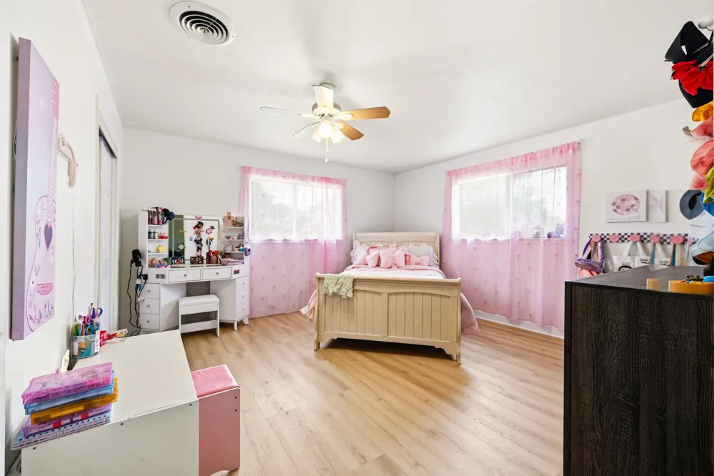 9338 5th Street Crawford, TX 76638