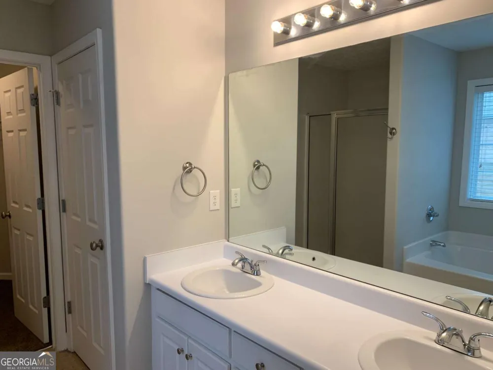1421 Jefferson Stati RD Jefferson, GA 30549