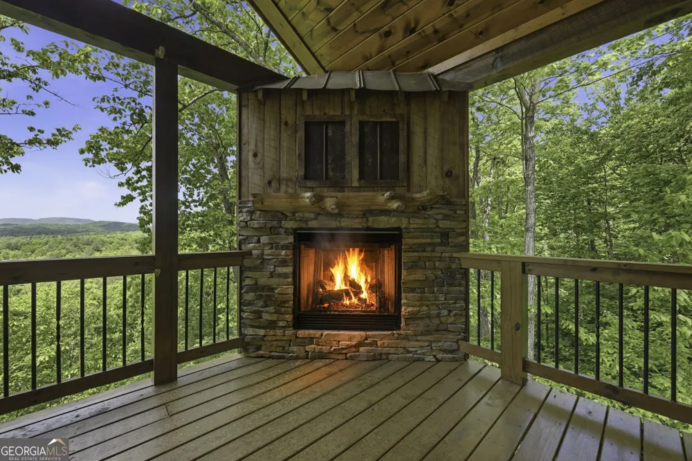 97 Sugarwood DR Murphy, NC 28906