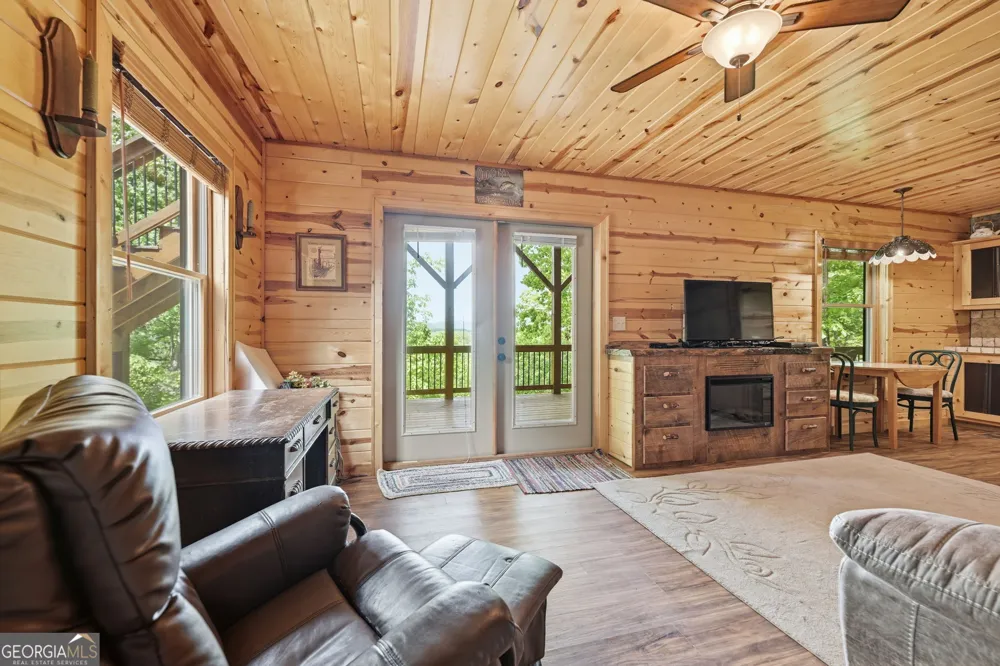 97 Sugarwood DR Murphy, NC 28906