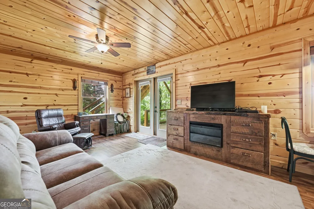 97 Sugarwood DR Murphy, NC 28906