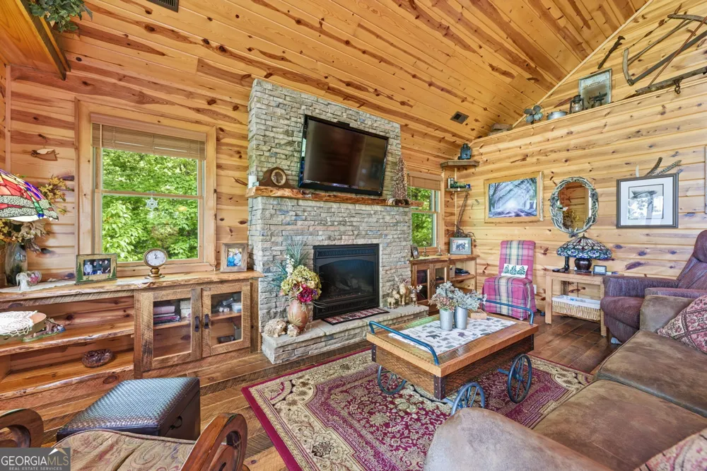 97 Sugarwood DR Murphy, NC 28906