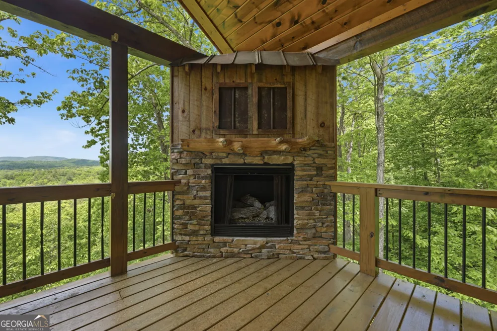 97 Sugarwood DR Murphy, NC 28906