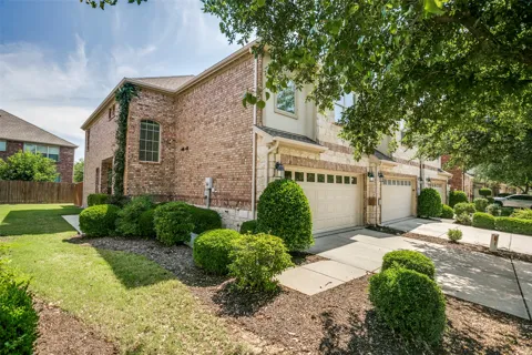 1838 Villa Drive