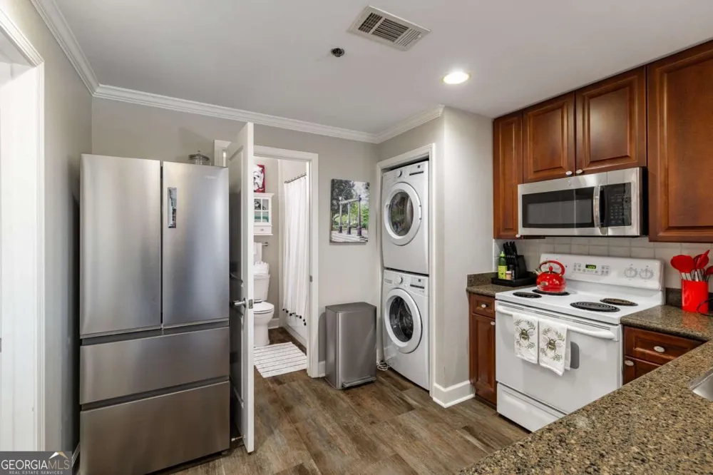 250 Broad ST Athens, GA 30601