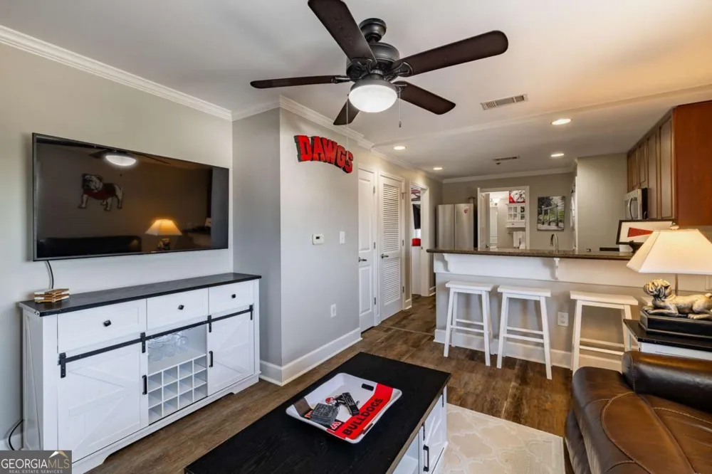 250 Broad ST Athens, GA 30601