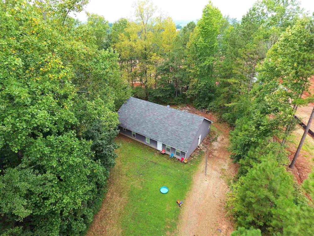 1661 Friendship RD Hoschton, GA 30548