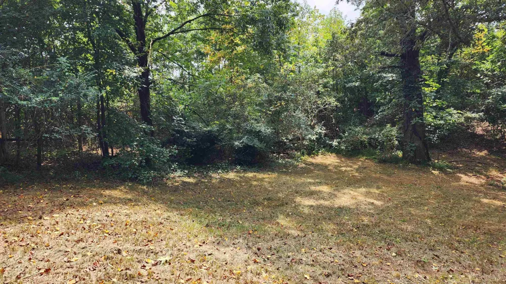 1661 Friendship RD Hoschton, GA 30548