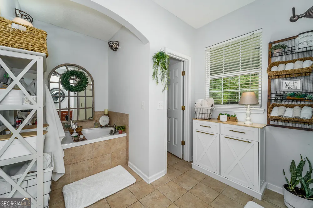 5512 Newton RD Blackshear, GA 31516