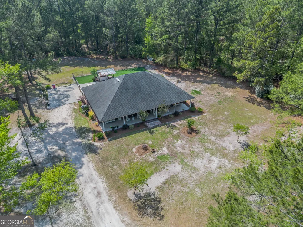 5512 Newton RD Blackshear, GA 31516