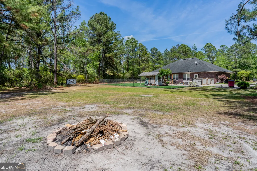 5512 Newton RD Blackshear, GA 31516