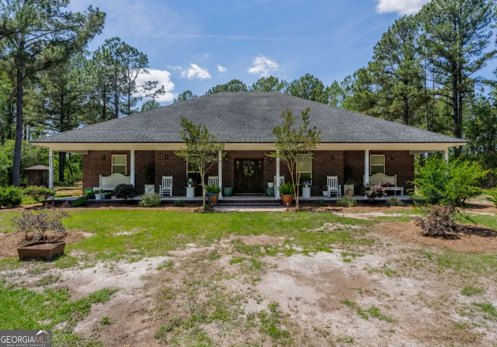 5512 Newton RD Blackshear, GA 31516