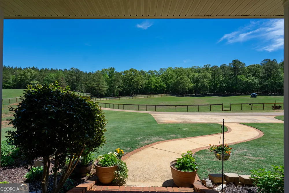 529 Floyd RD Pine Mountain, GA 31822