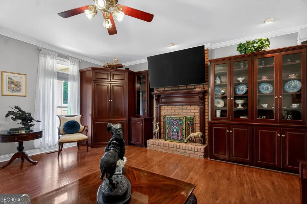 529 Floyd RD Pine Mountain, GA 31822
