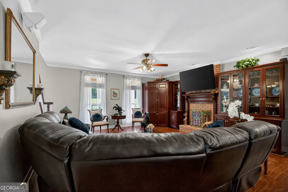 529 Floyd RD Pine Mountain, GA 31822