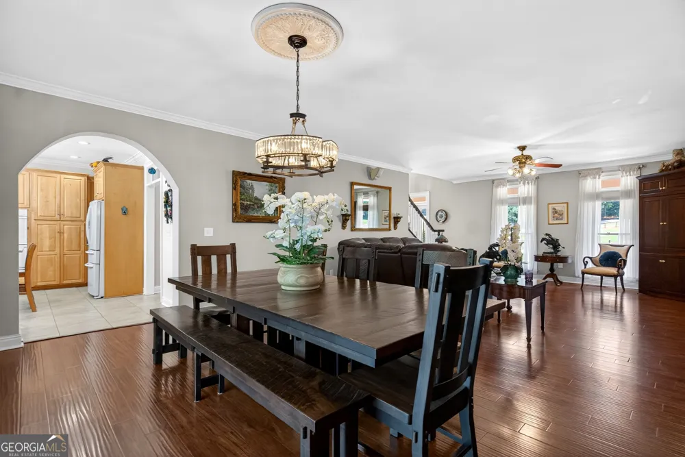 529 Floyd RD Pine Mountain, GA 31822