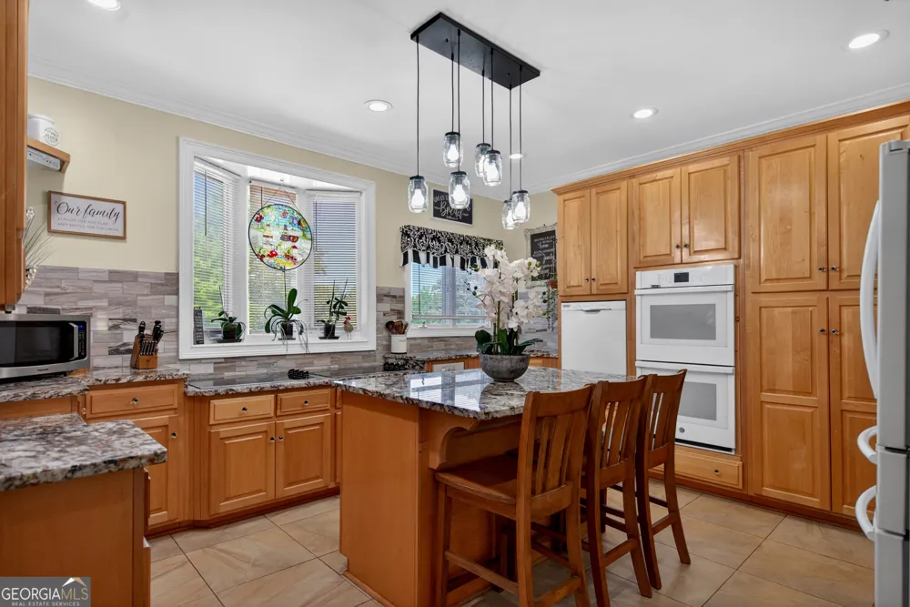 529 Floyd RD Pine Mountain, GA 31822