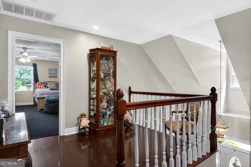 529 Floyd RD Pine Mountain, GA 31822