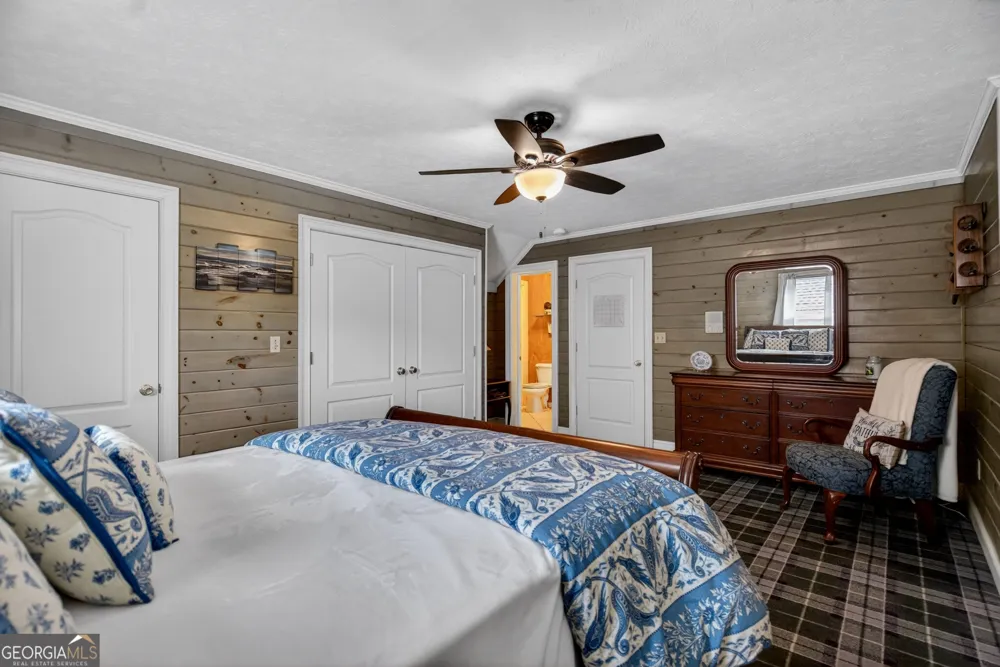 529 Floyd RD Pine Mountain, GA 31822