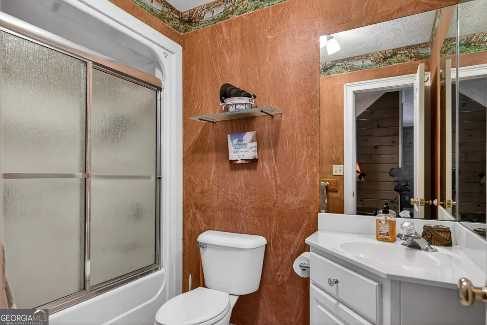 529 Floyd RD Pine Mountain, GA 31822
