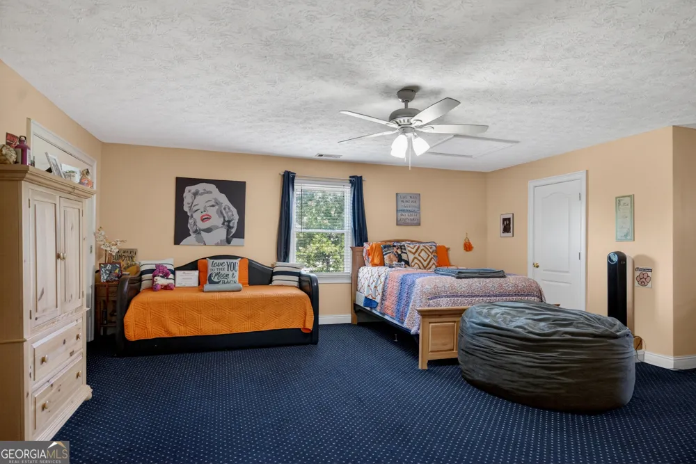 529 Floyd RD Pine Mountain, GA 31822