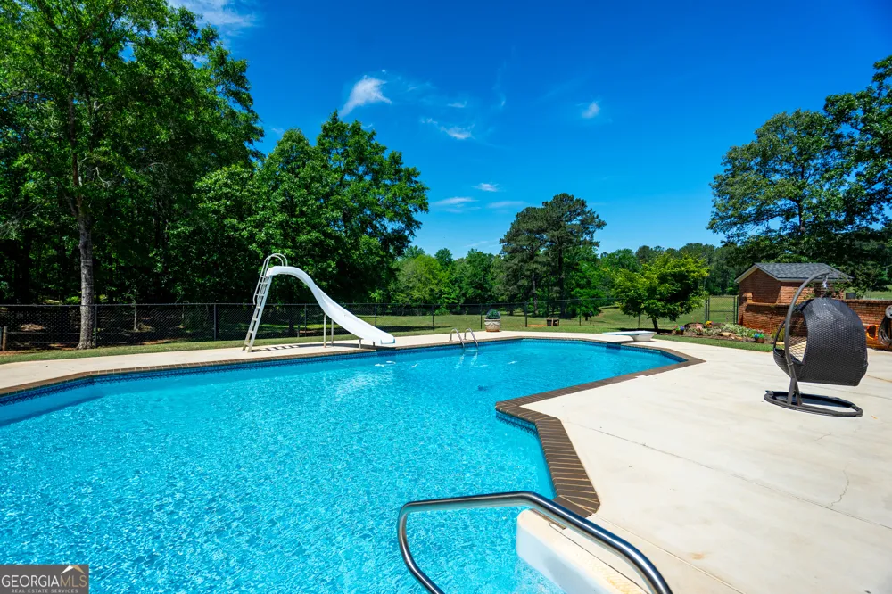 529 Floyd RD Pine Mountain, GA 31822
