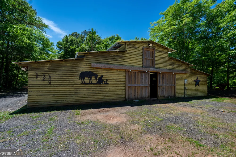 529 Floyd RD Pine Mountain, GA 31822