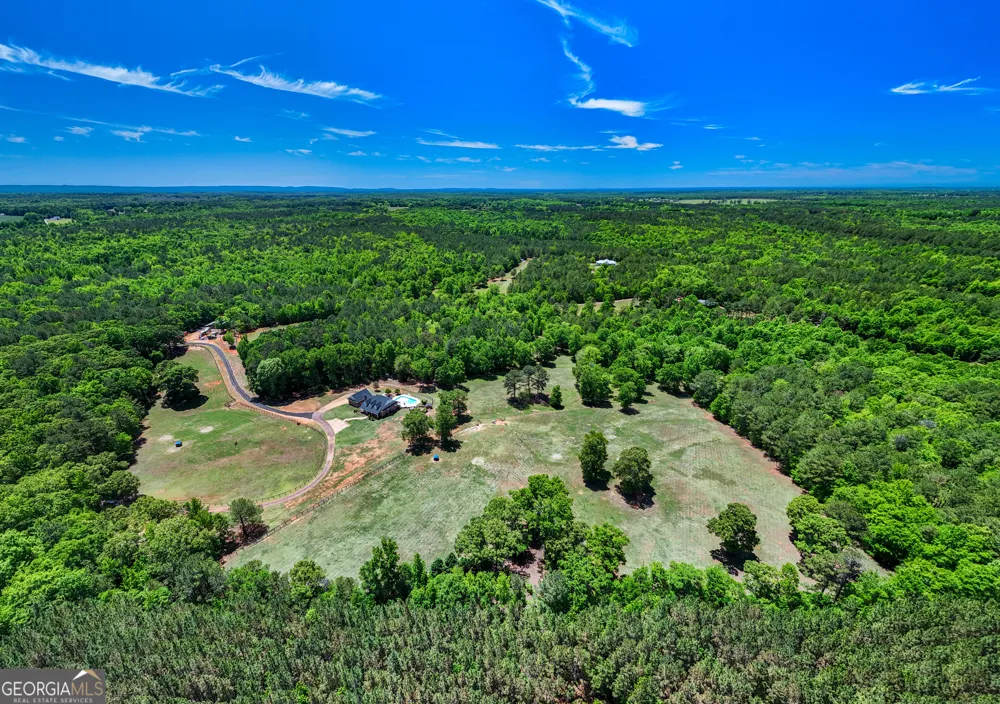 529 Floyd RD Pine Mountain, GA 31822