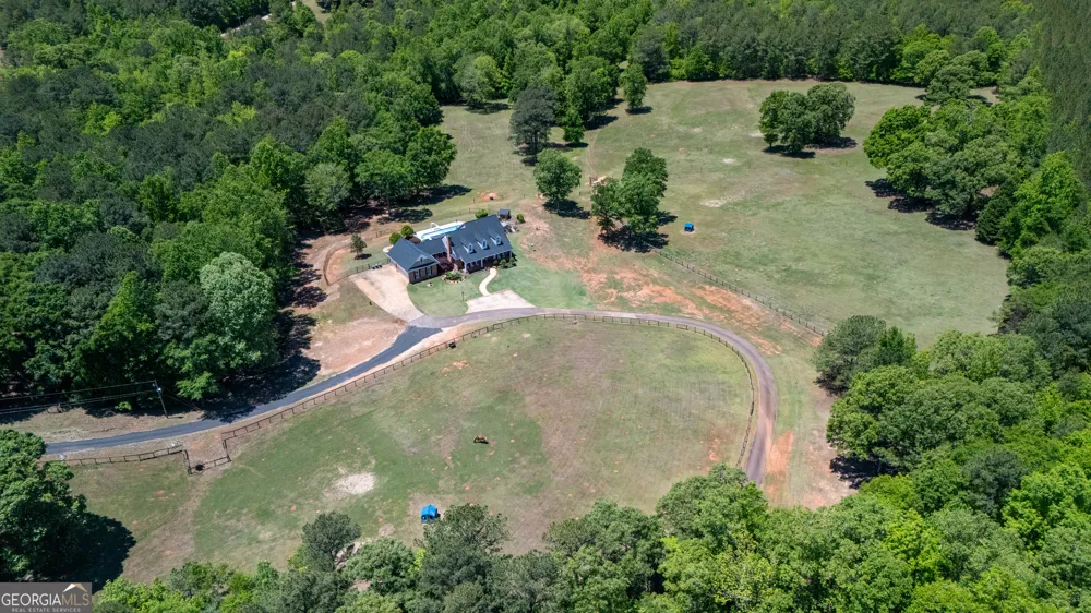 529 Floyd RD Pine Mountain, GA 31822