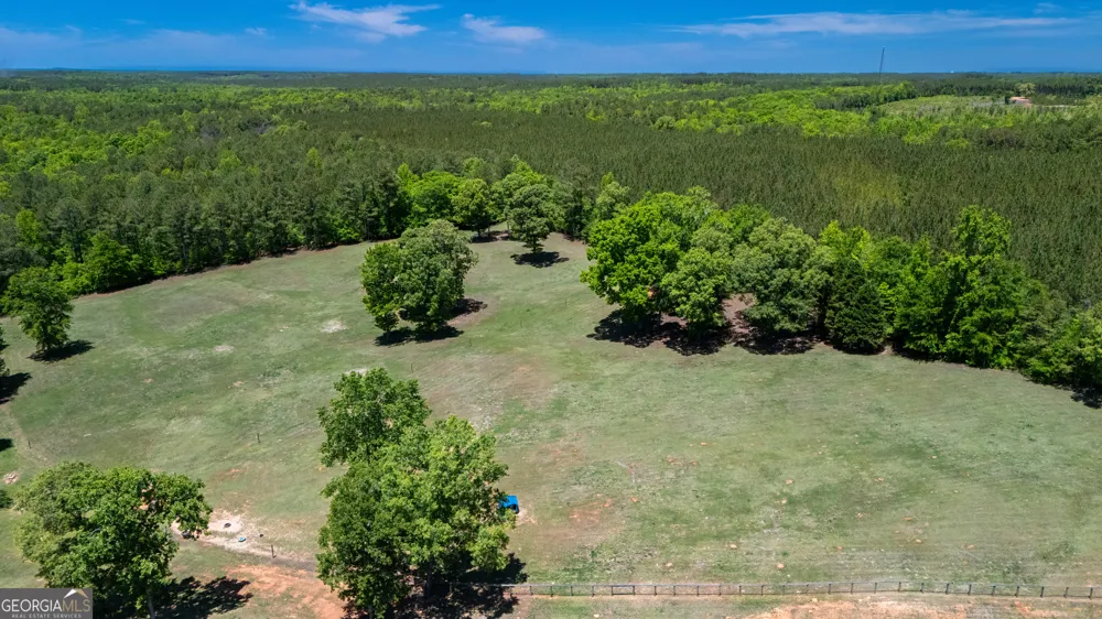 529 Floyd RD Pine Mountain, GA 31822
