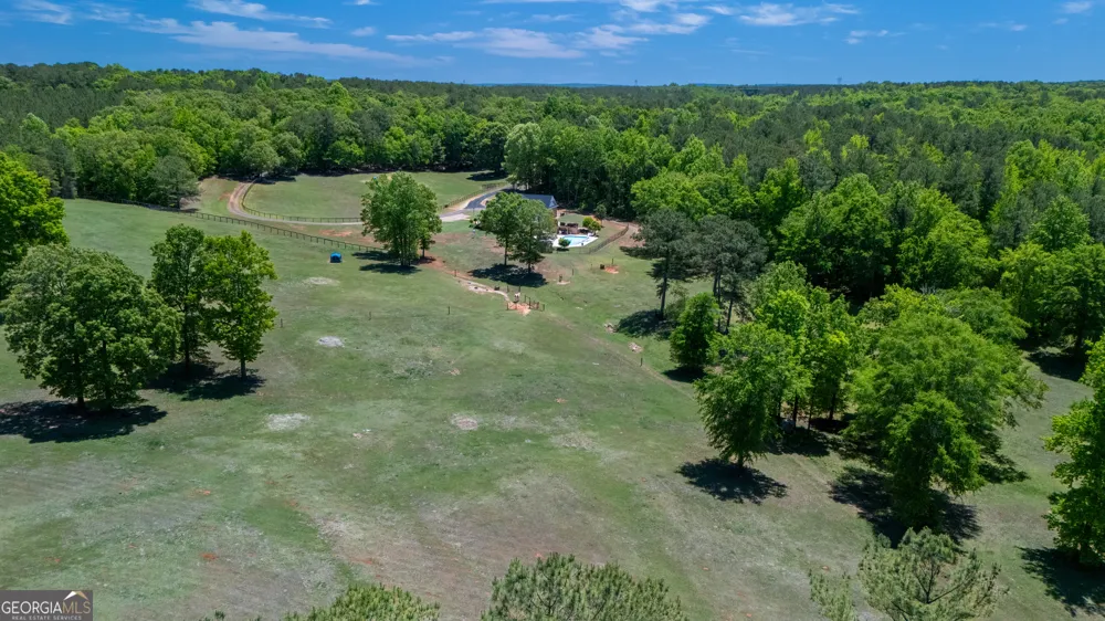 529 Floyd RD Pine Mountain, GA 31822