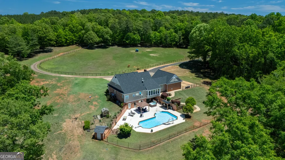 529 Floyd RD Pine Mountain, GA 31822