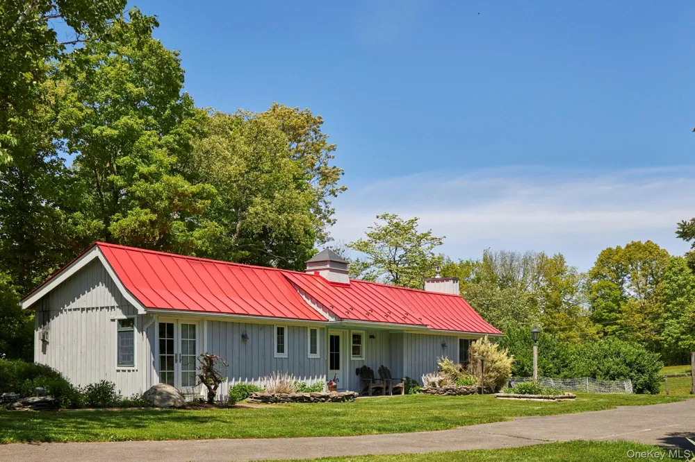 52 Pells Road Rhinebeck, NY 12572