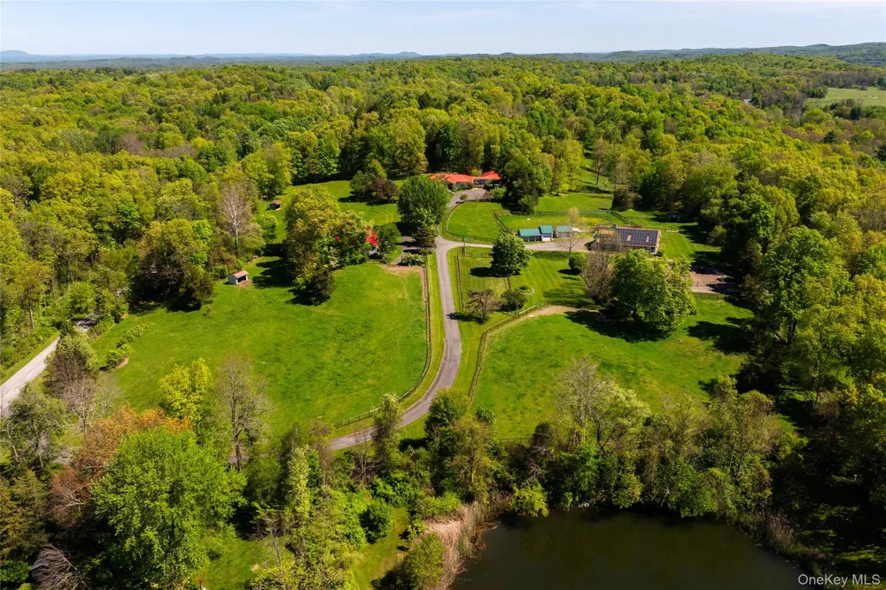 52 Pells Road Rhinebeck, NY 12572