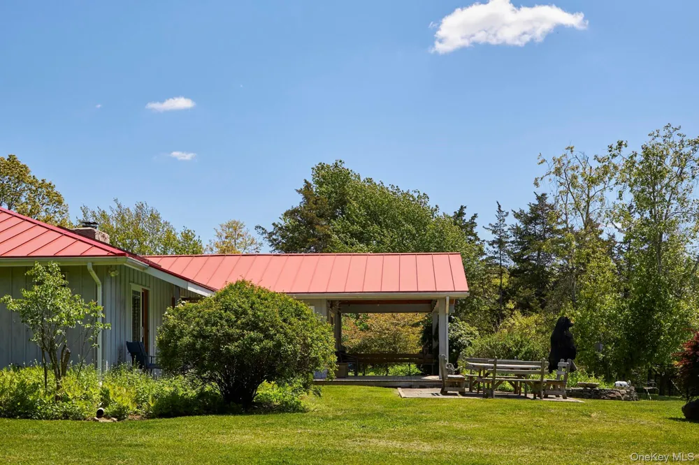 52 Pells Road Rhinebeck, NY 12572