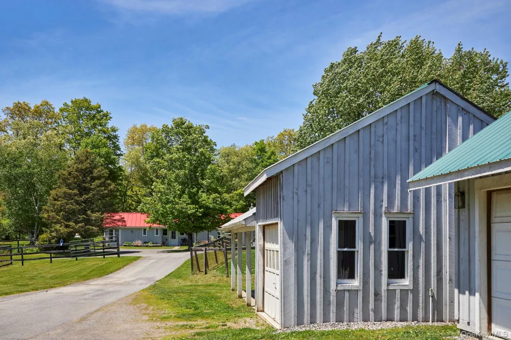 52 Pells Road Rhinebeck, NY 12572
