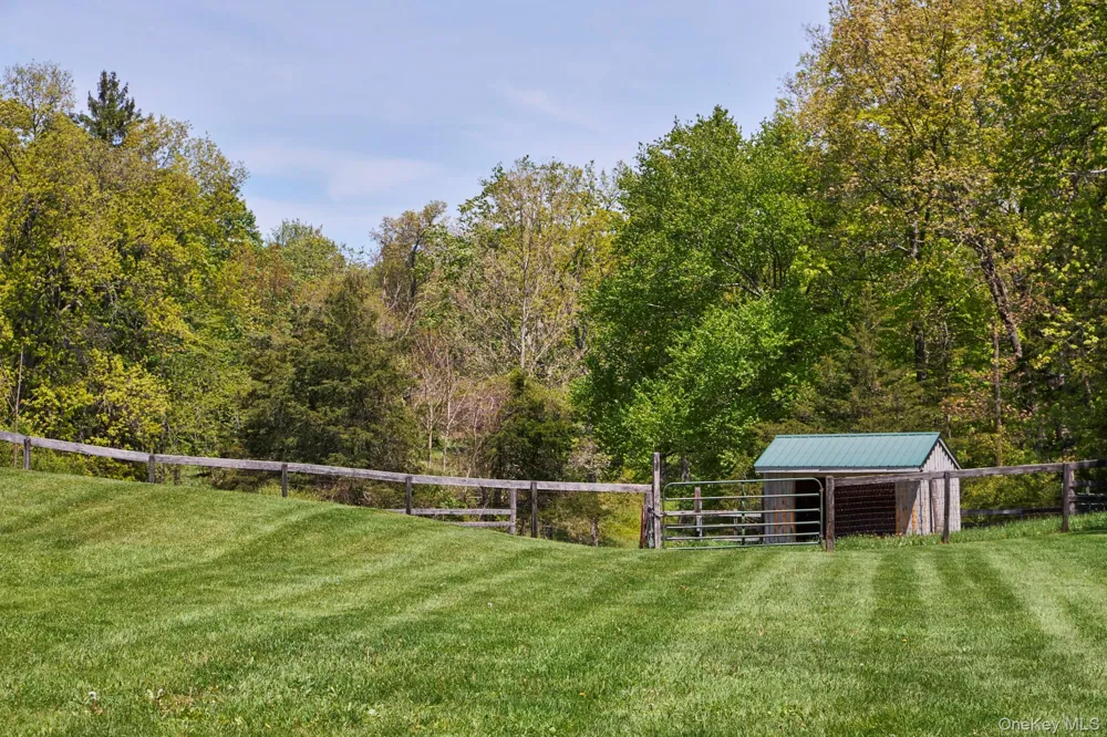 52 Pells Road Rhinebeck, NY 12572
