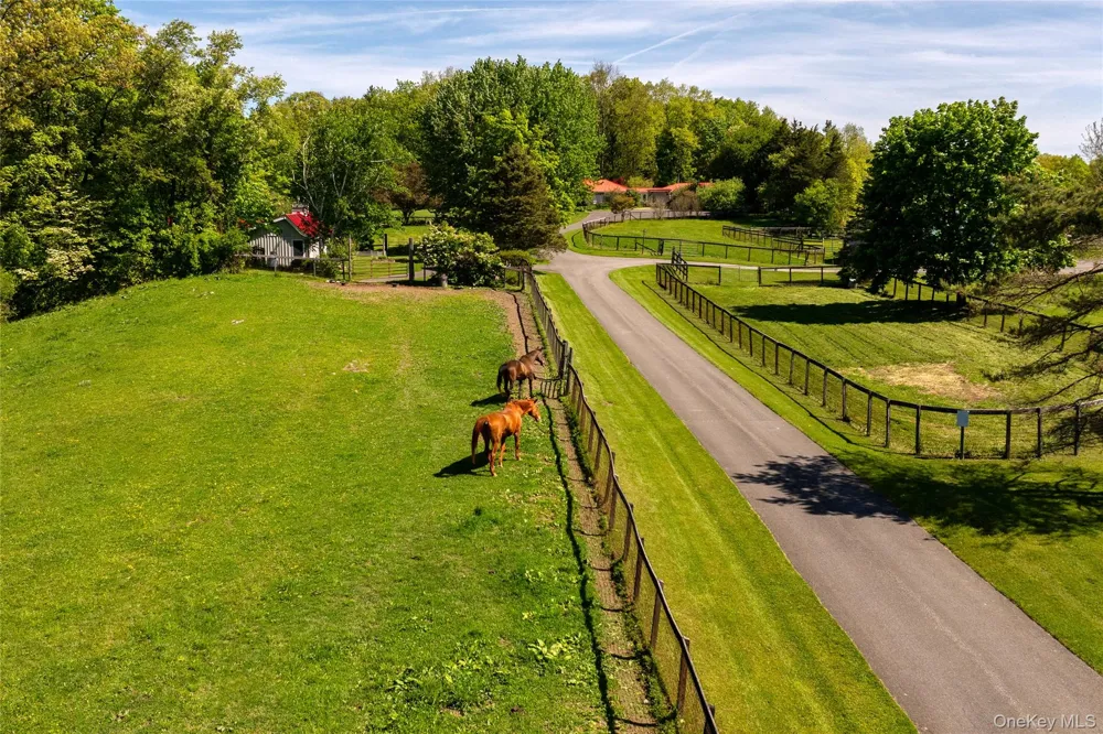 52 Pells Road Rhinebeck, NY 12572