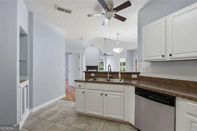 3732 Villa Springs CIR Powder Springs, GA 30127