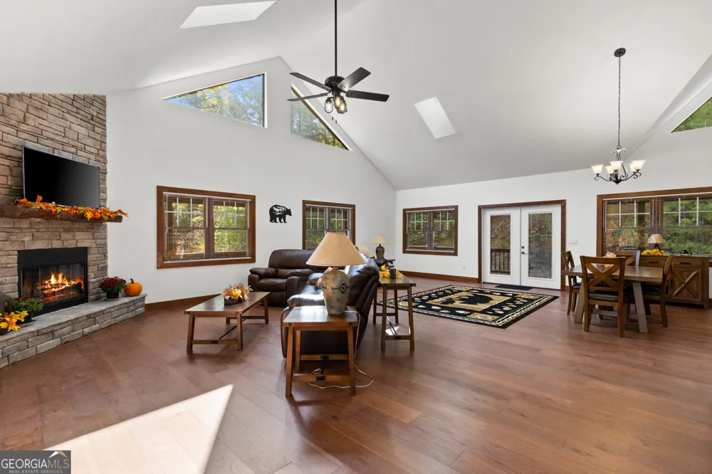 358 Misty River CIR Murphy, NC 28906